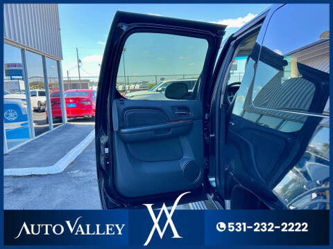 2011 Cadillac Escalade ESV Premium