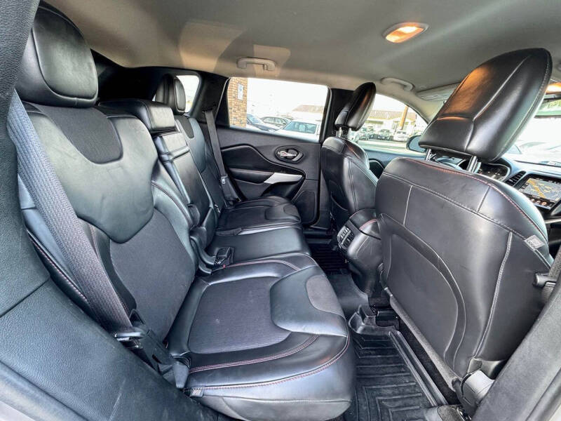 2018 Jeep Cherokee Trailhawk