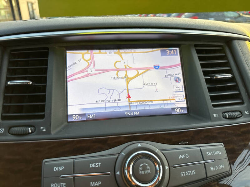 2017 Nissan Armada SV