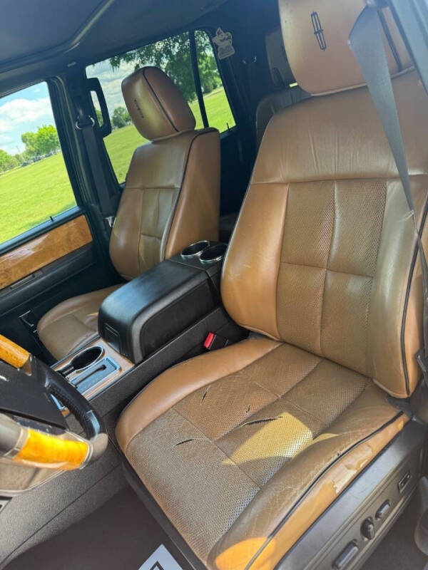2012 Lincoln Navigator