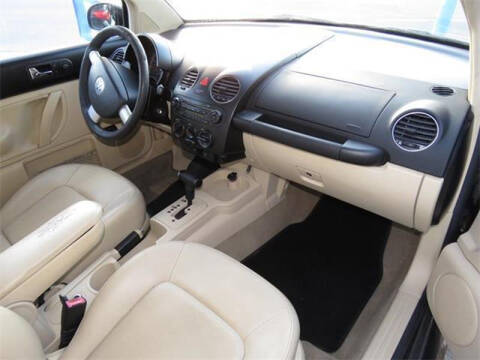 2008 Volkswagen New Beetle S PZEV