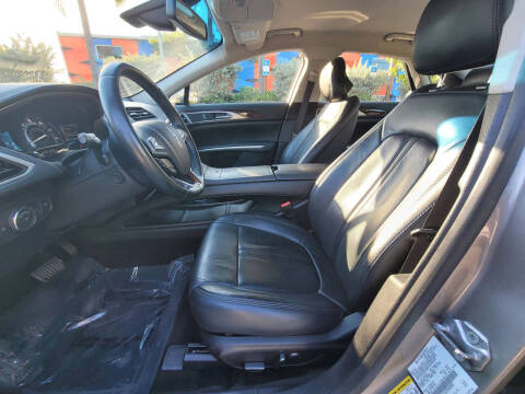 2015 Lincoln MKZ Hybrid