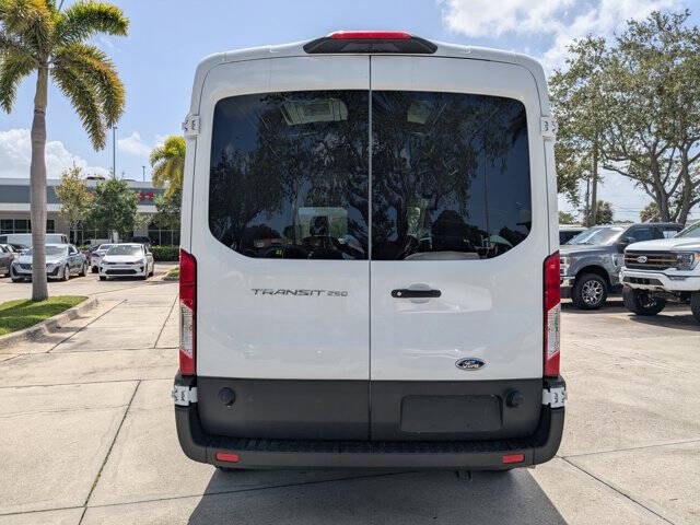 2025 Ford Transit 250