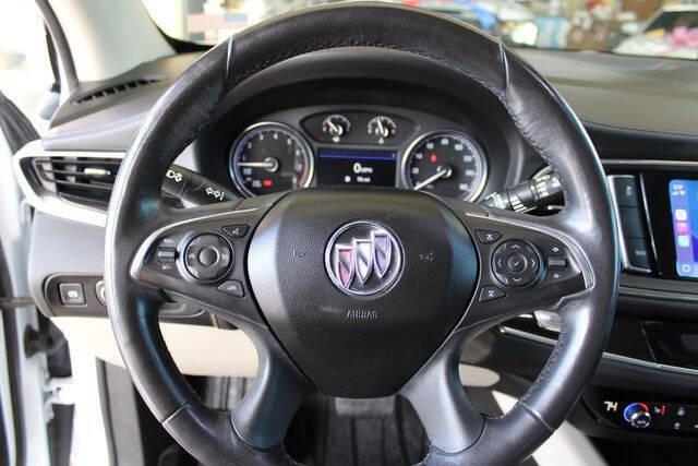 2020 Buick Enclave Essence