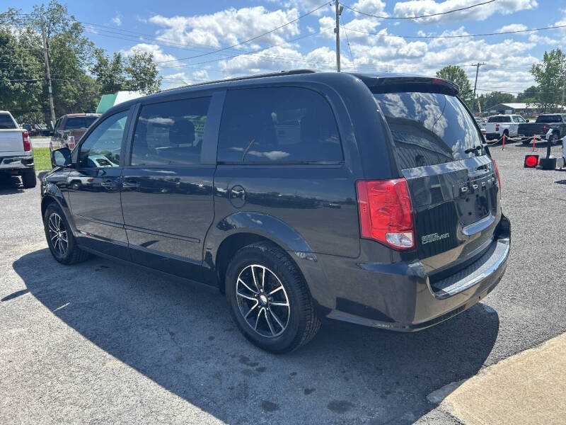 2015 Dodge Grand Caravan R/T