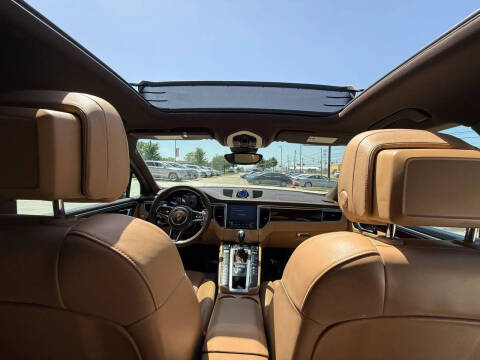 2018 Porsche Macan S