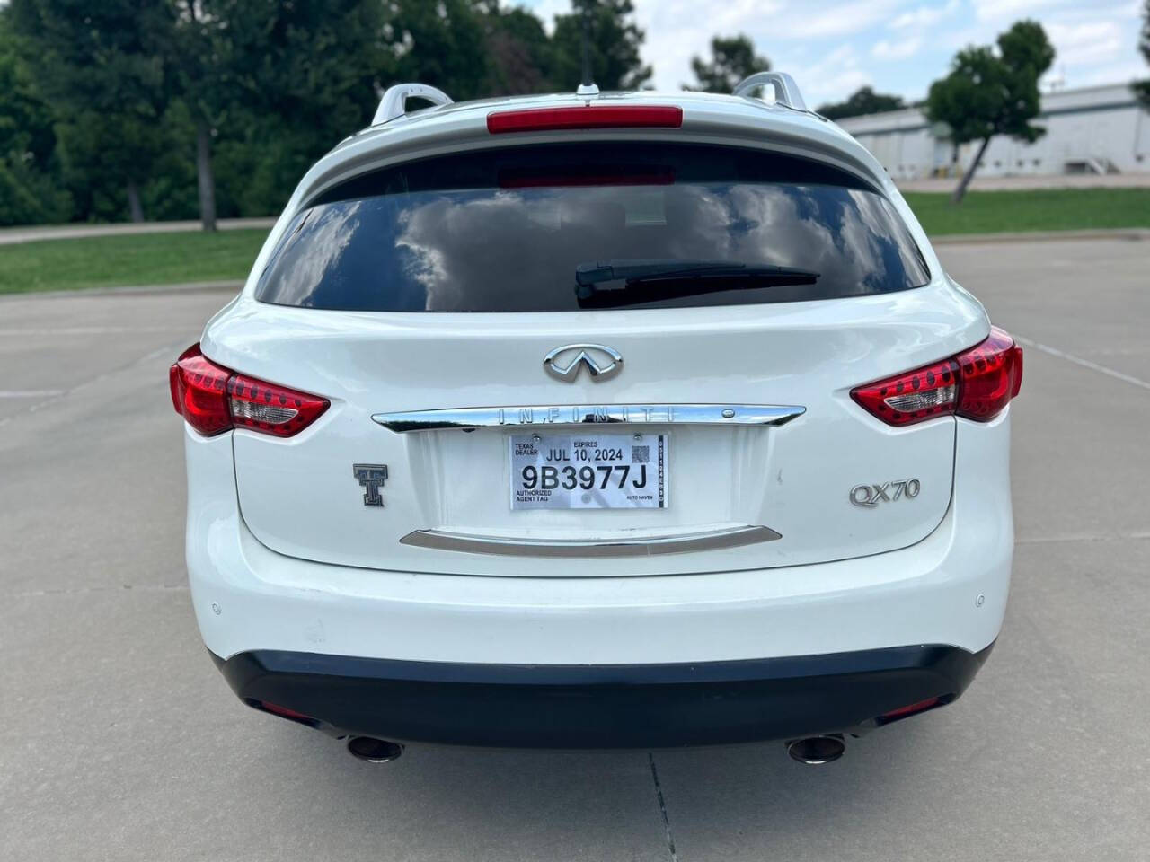 2014 INFINITI QX70 for sale at Auto Haven in Irving, TX