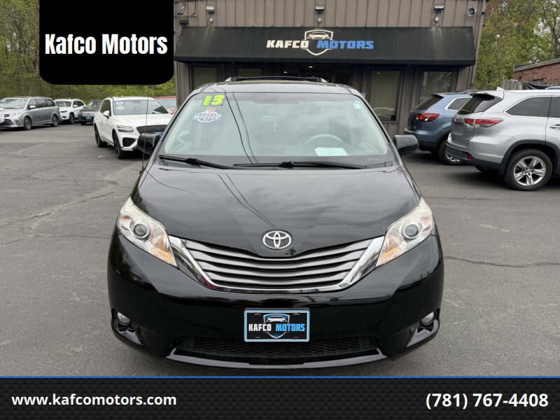 2013 Toyota Sienna Limited V6 AWD 7-Passenger's photo