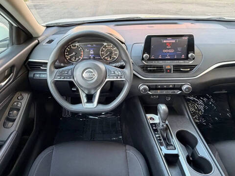 2020 Nissan Altima 2.5 S