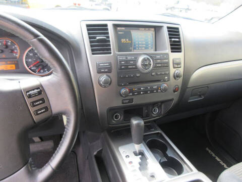 2011 Nissan Armada SV