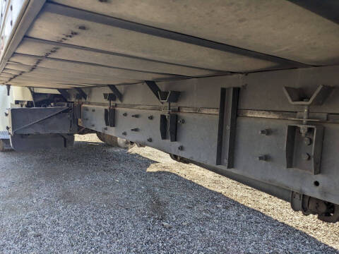 2018 Freightliner M2 106