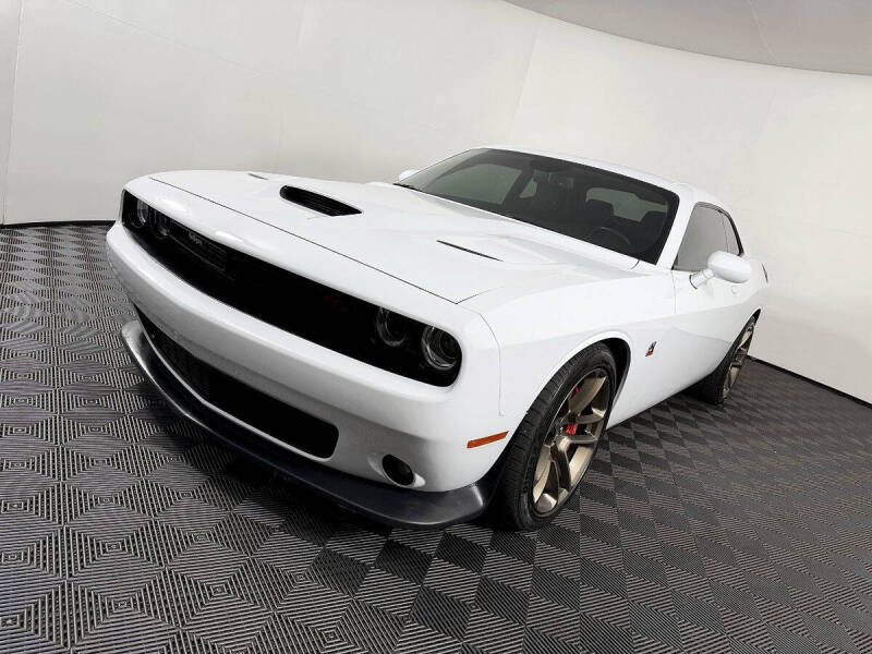 2022 Dodge Challenger