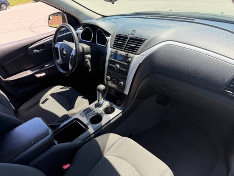2011 Chevrolet Traverse LT