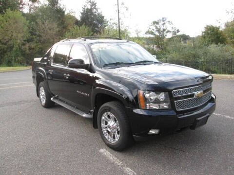 Chevrolet Avalanche For Sale in Watertown, CT - Tri Town Truck Sales LLC