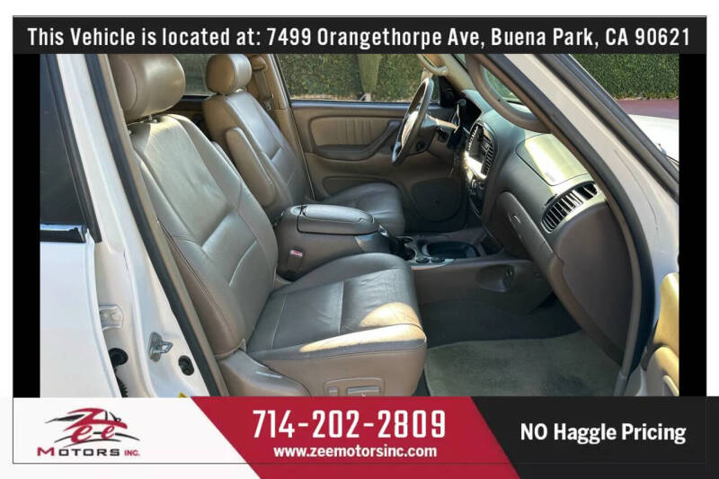 2004 Toyota Sequoia Limited