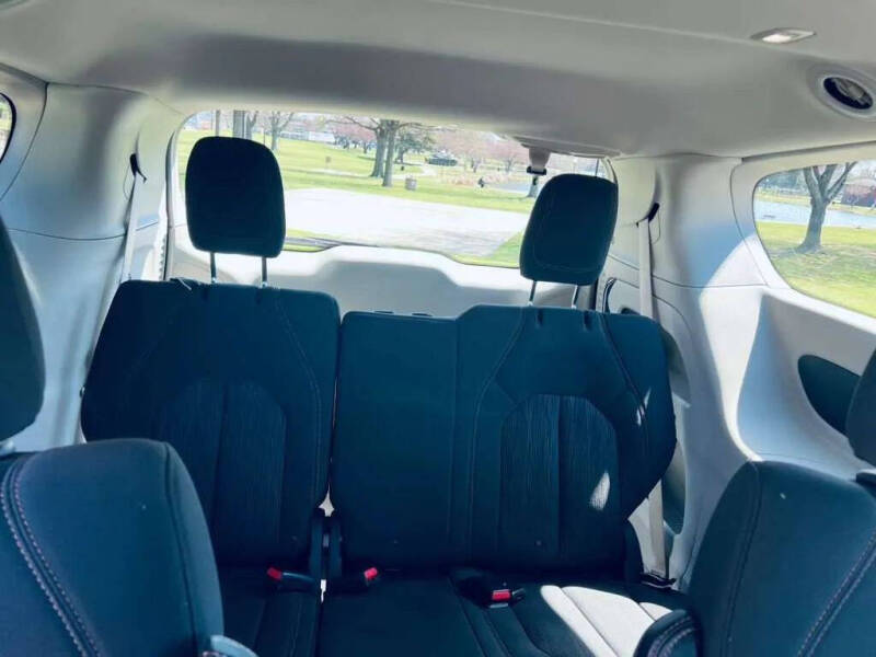 2019 Chrysler Pacifica Touring Plus
