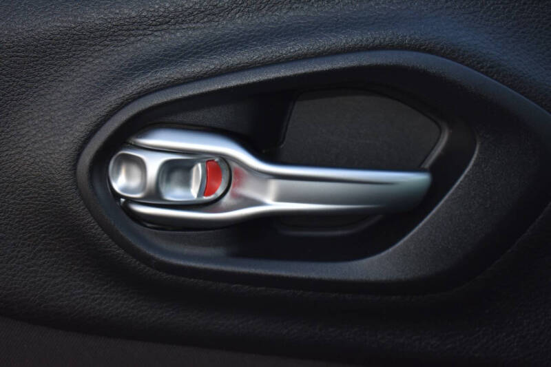 2014 Jeep Cherokee Sport