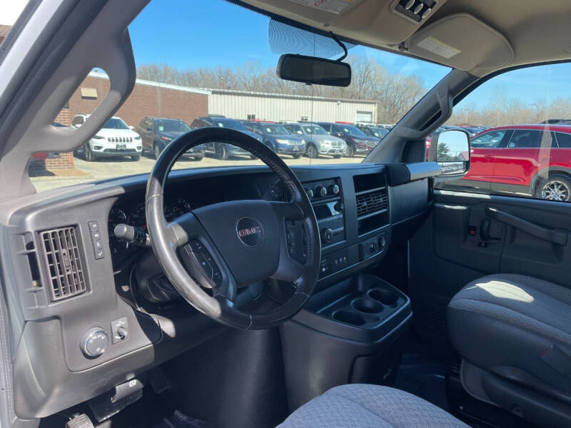 2023 GMC Savana LS 3500