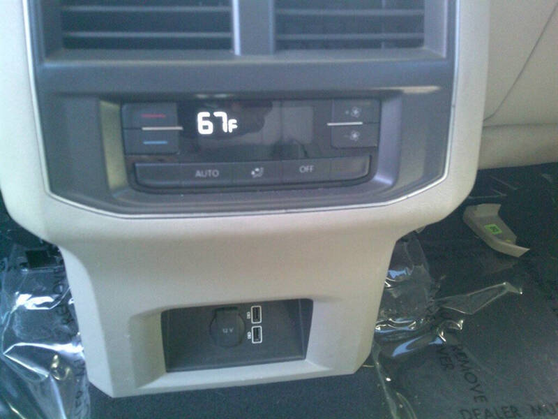 2019 Volkswagen Atlas SE