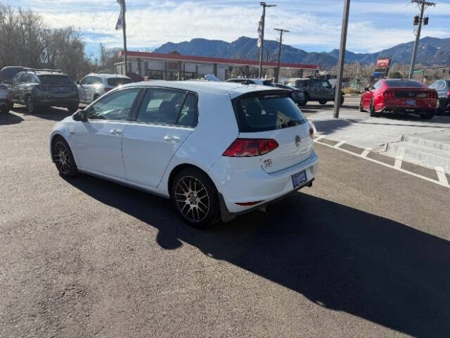 2016 Volkswagen Golf GTI SE