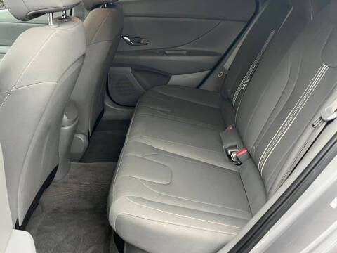 2023 Hyundai Elantra Hybrid Blue