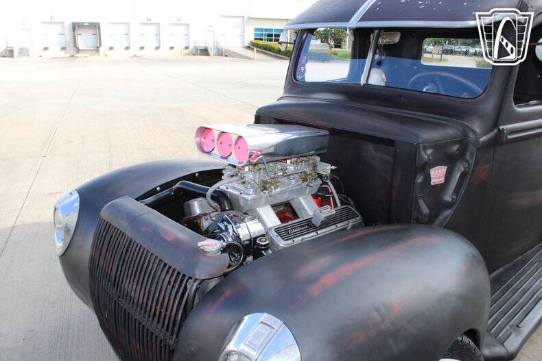 1947 Ford F-100