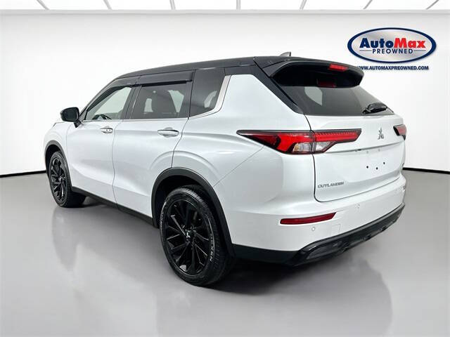 2023 Mitsubishi Outlander SEL