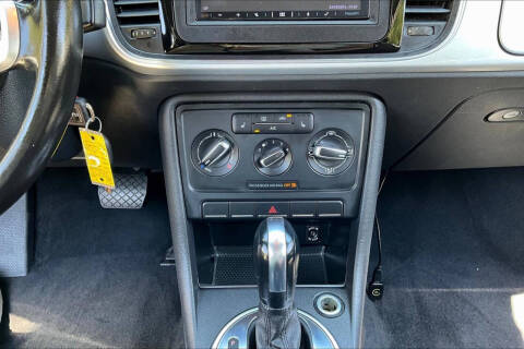 2014 Volkswagen Beetle Convertible