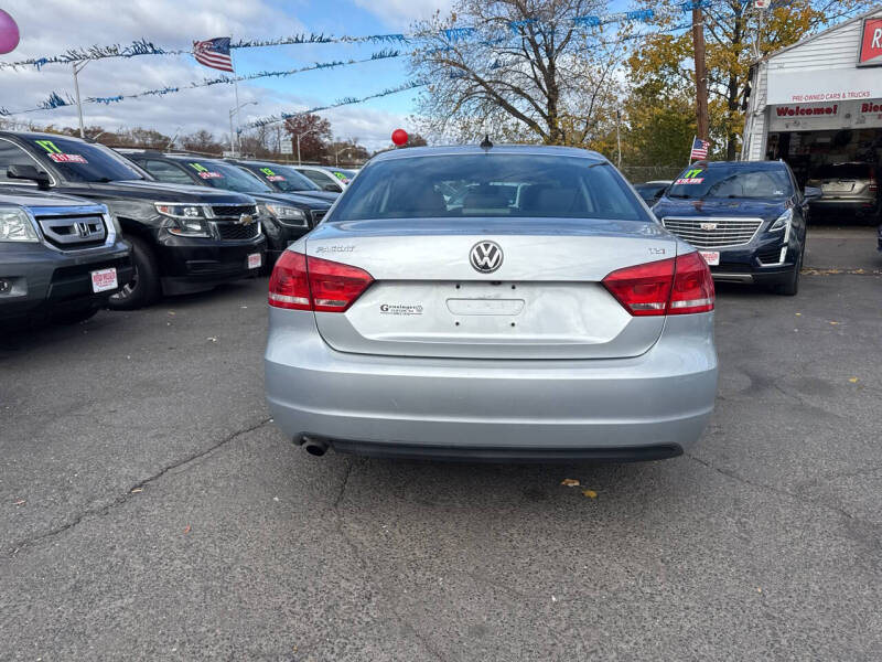 2015 Volkswagen Passat 1.8T Limited Edition