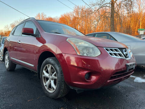 2011 Nissan Rogue for sale at Auto Warehouse in Poughkeepsie NY