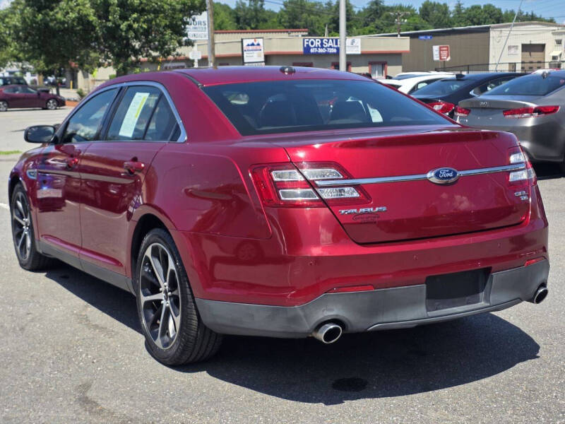 2015 Ford Taurus SEL