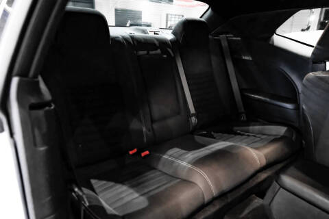 2013 Dodge Challenger SRT8 Core