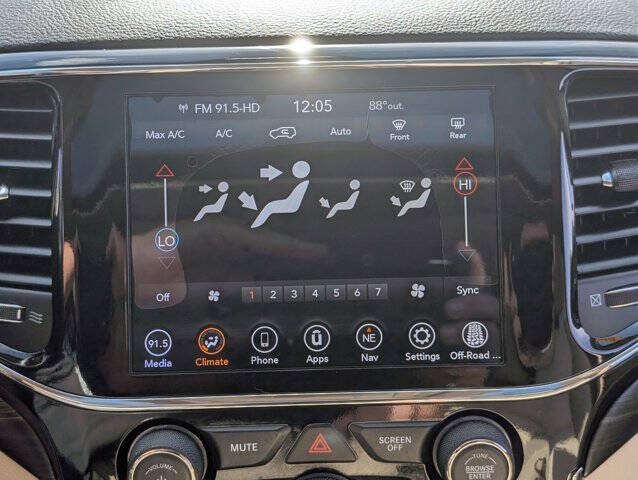 2020 Jeep Grand Cherokee Laredo E