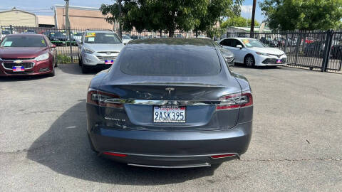 2014 Tesla Model S