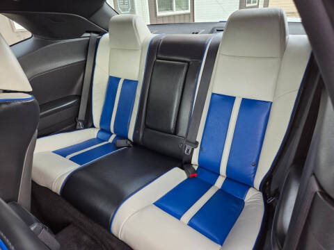 2011 Dodge Challenger SRT8 392