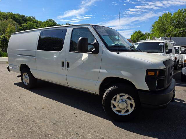 2011 Ford E-Series E-350 SD