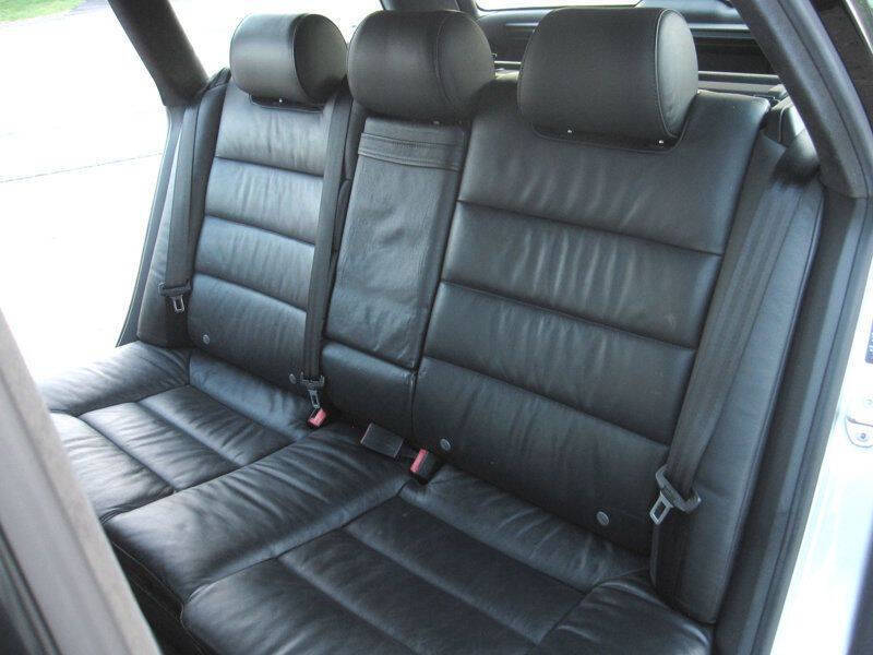 2003 Audi S6 Avant quattro