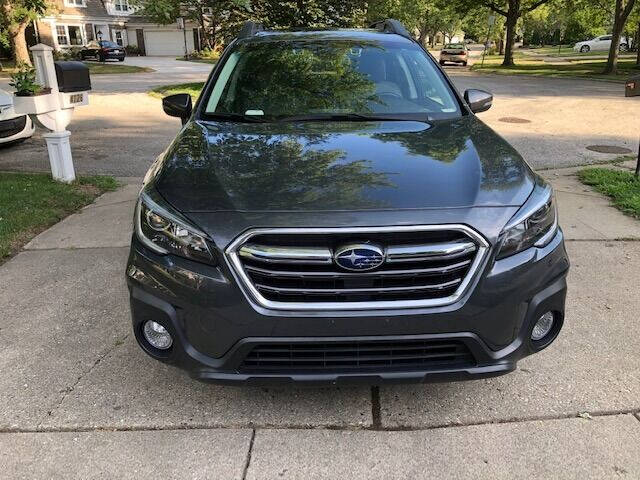 2018 Subaru Outback for sale at NORTH CHICAGO MOTORS INC in North Chicago IL