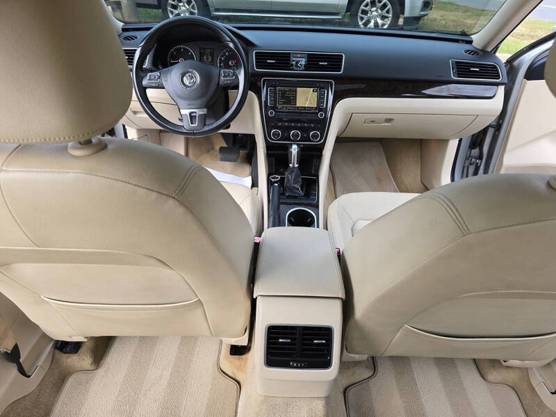 2014 Volkswagen Passat 2.0L TDI SEL Premium