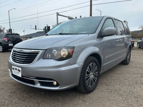 2014 Chrysler Town and Country for sale at Toy Box Auto Sales LLC in La Crosse WI