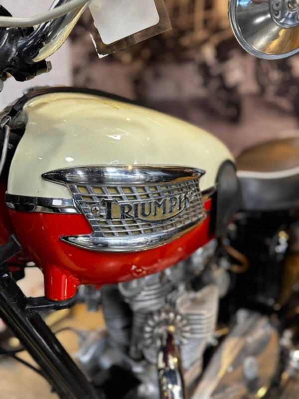 1960 Triumph TR6 Trophy