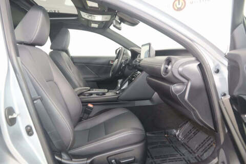 2024 Lexus IS 350 F SPORT Design