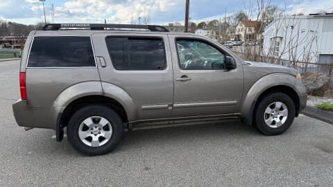 2006 Nissan Pathfinder SE