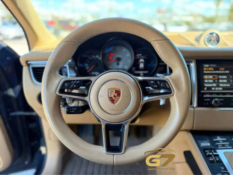 2015 Porsche Macan S