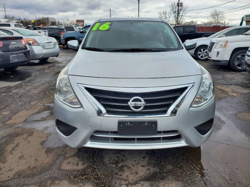 2016 Nissan Versa for sale at North Chicago Car Sales Inc in Waukegan IL