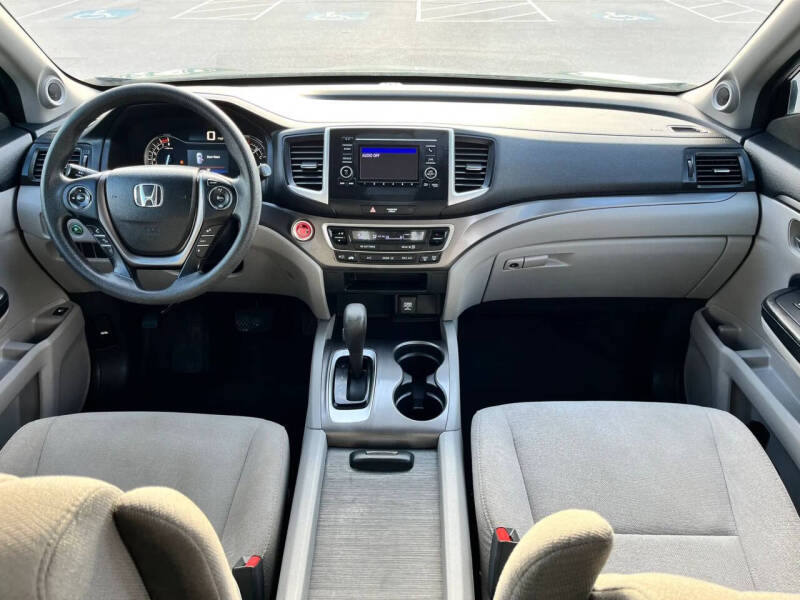 2016 Honda Pilot LX