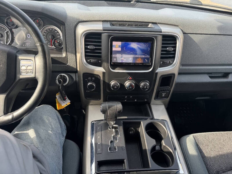 2013 RAM 1500 SLT