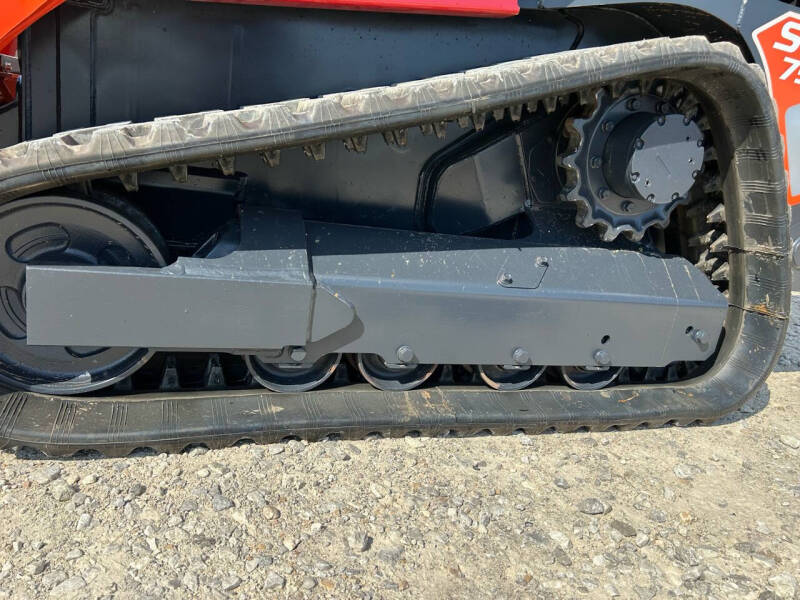 2024 Kubota 75-3 Skid Steer
