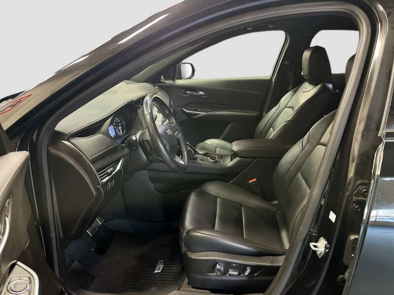 2020 Cadillac XT4 Sport