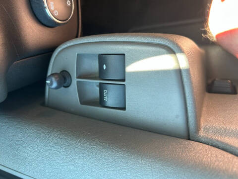 2023 GMC Savana 2500